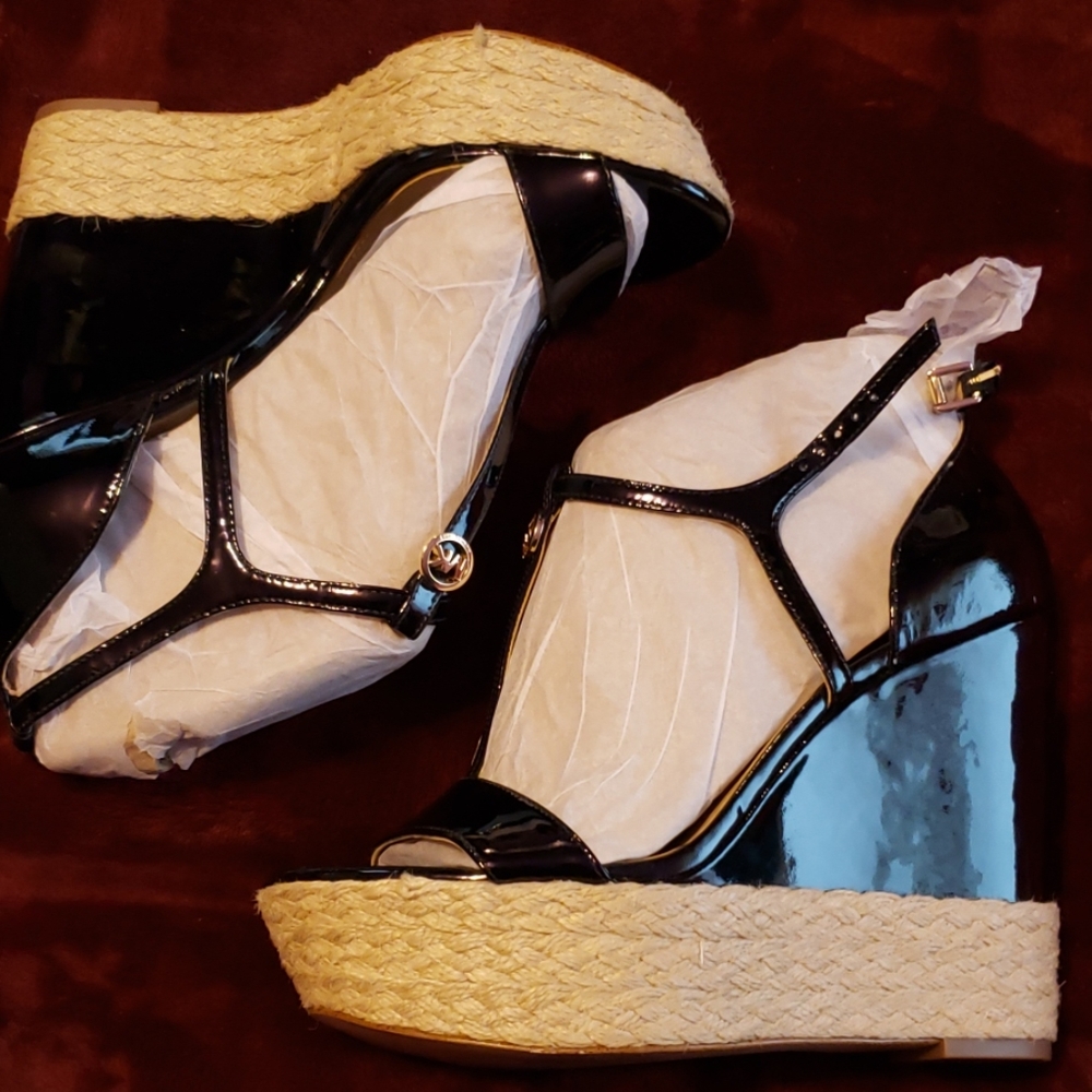 Michael kors kerri wedge